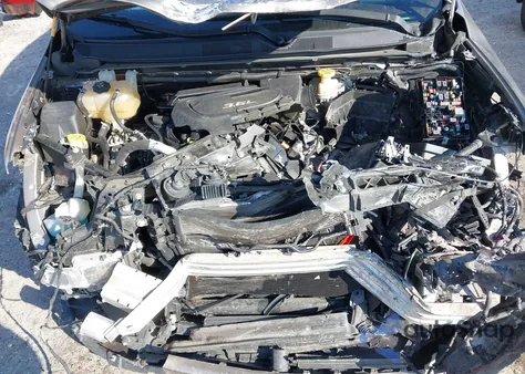 2017 Chrysler Pacifica Touring-L Plus z USA, uszkodzony, nr VIN 2C4RC1EG6HR652844